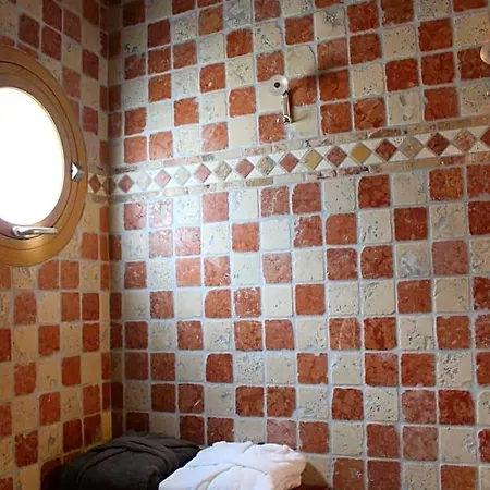 A La Campagne Bed & Breakfast Le Chambon-sur-Lignon